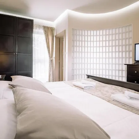 Helia Hotel 3*